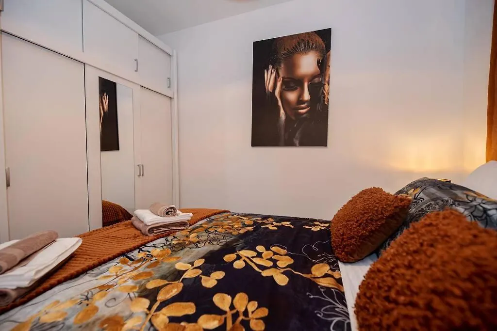 Warehouse Apartment Zadar